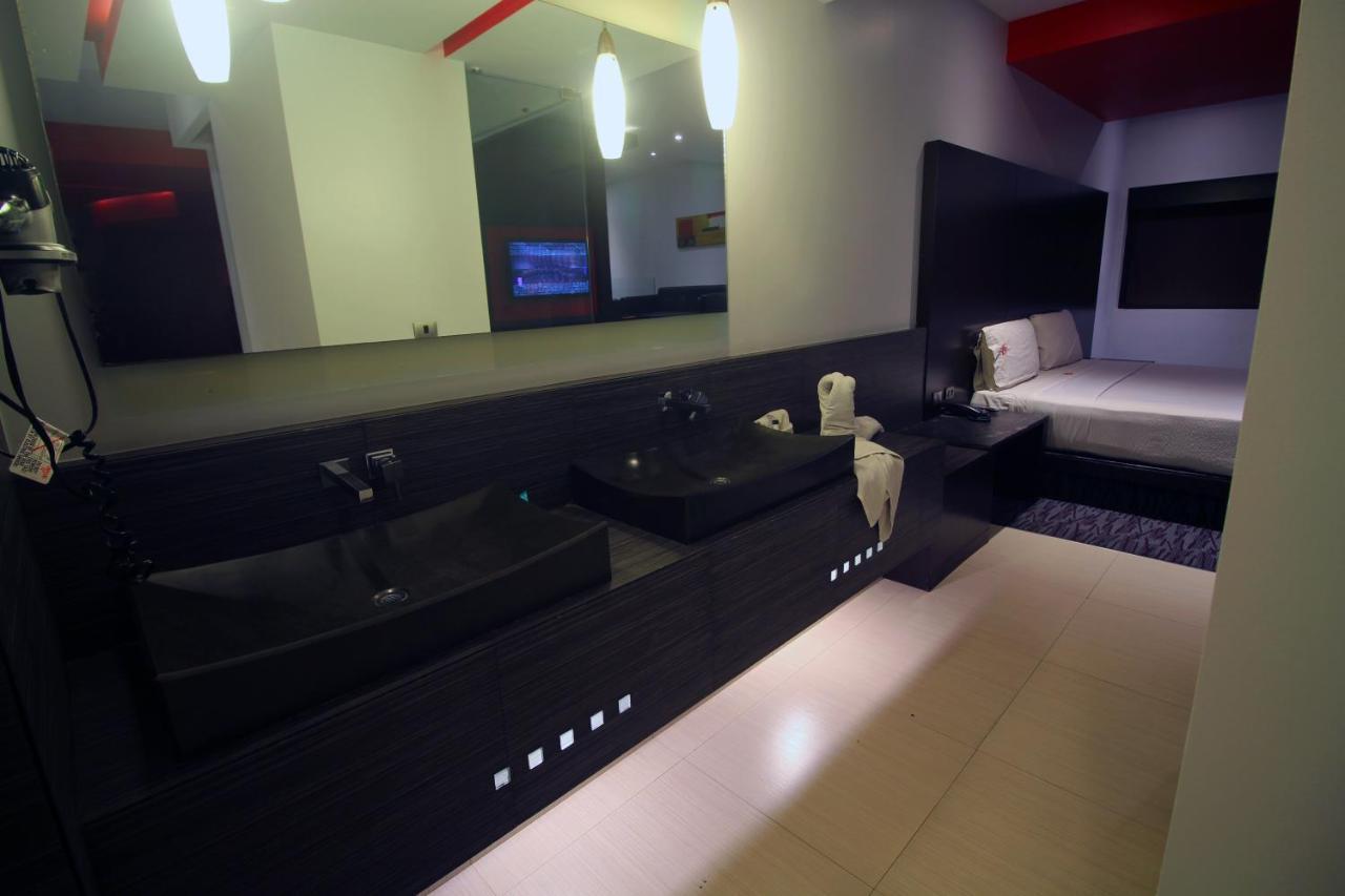 Motel Via Tijuana Kültér fotó